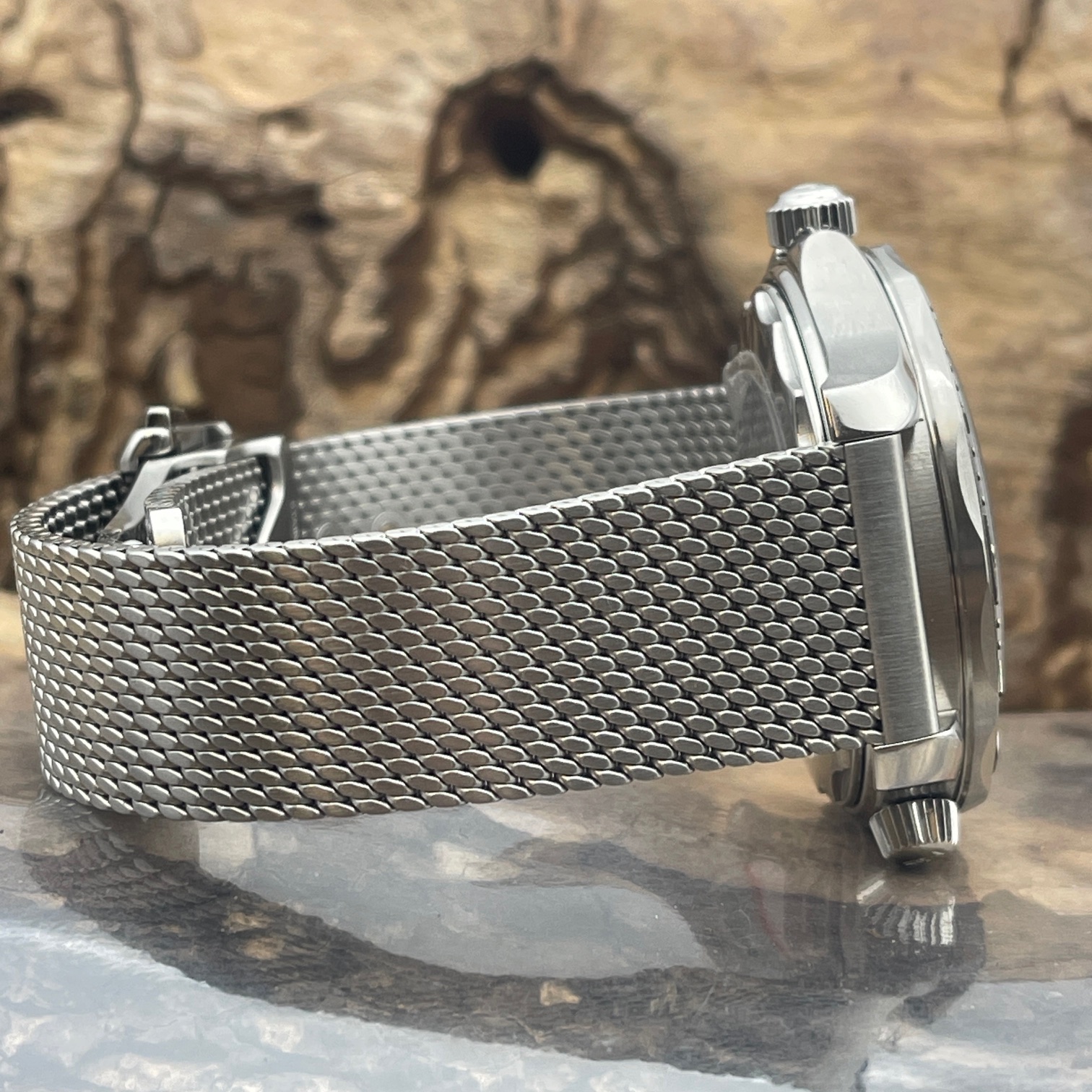 Omega - Seamaster Diver 300 M  - UNGETRAGEN - Box/Papiere 01/2026 deutsch - Ref. 21030422006002