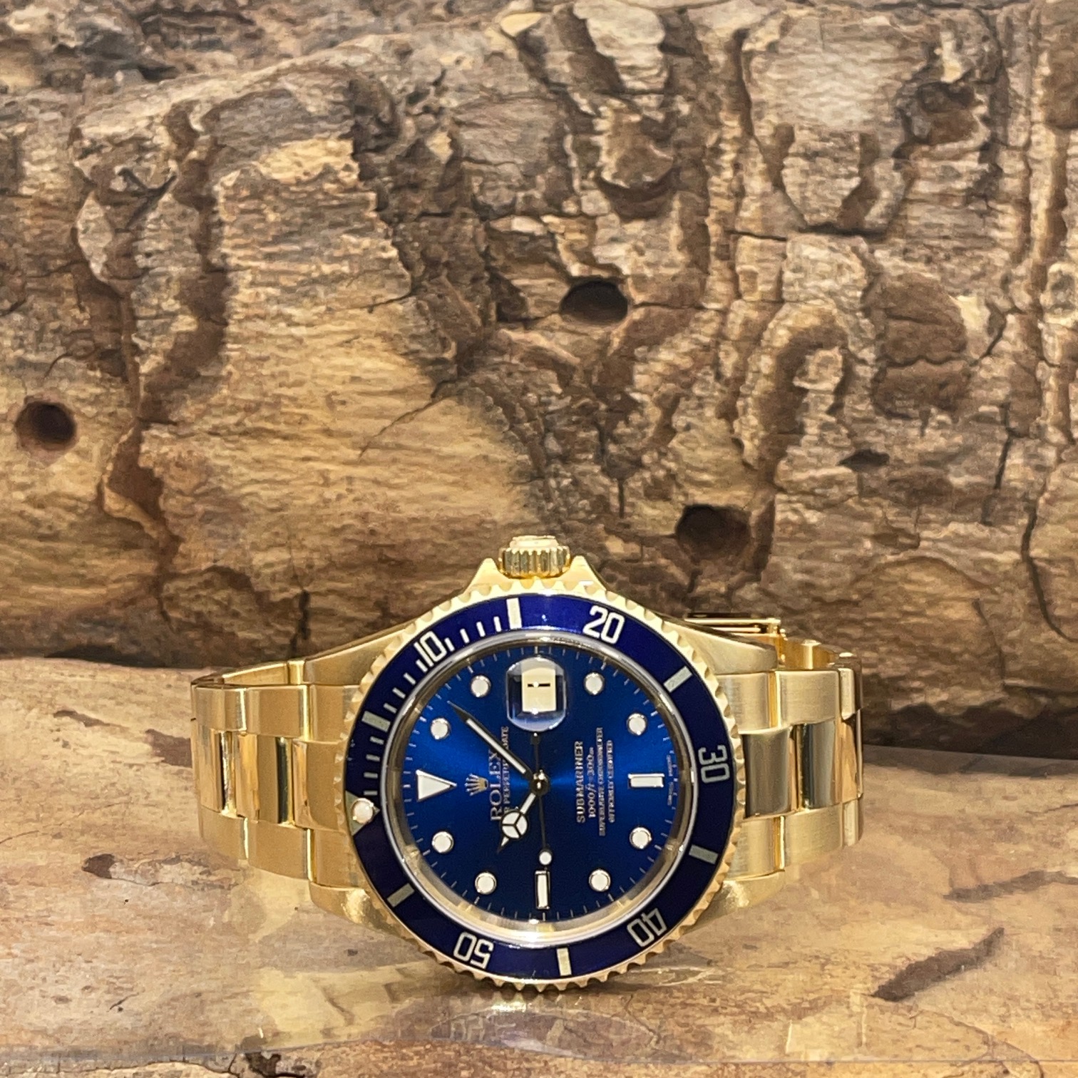 Rolex - Submariner Date - 750 Gelbgold - FULLSET 2004 - Ref. 16618