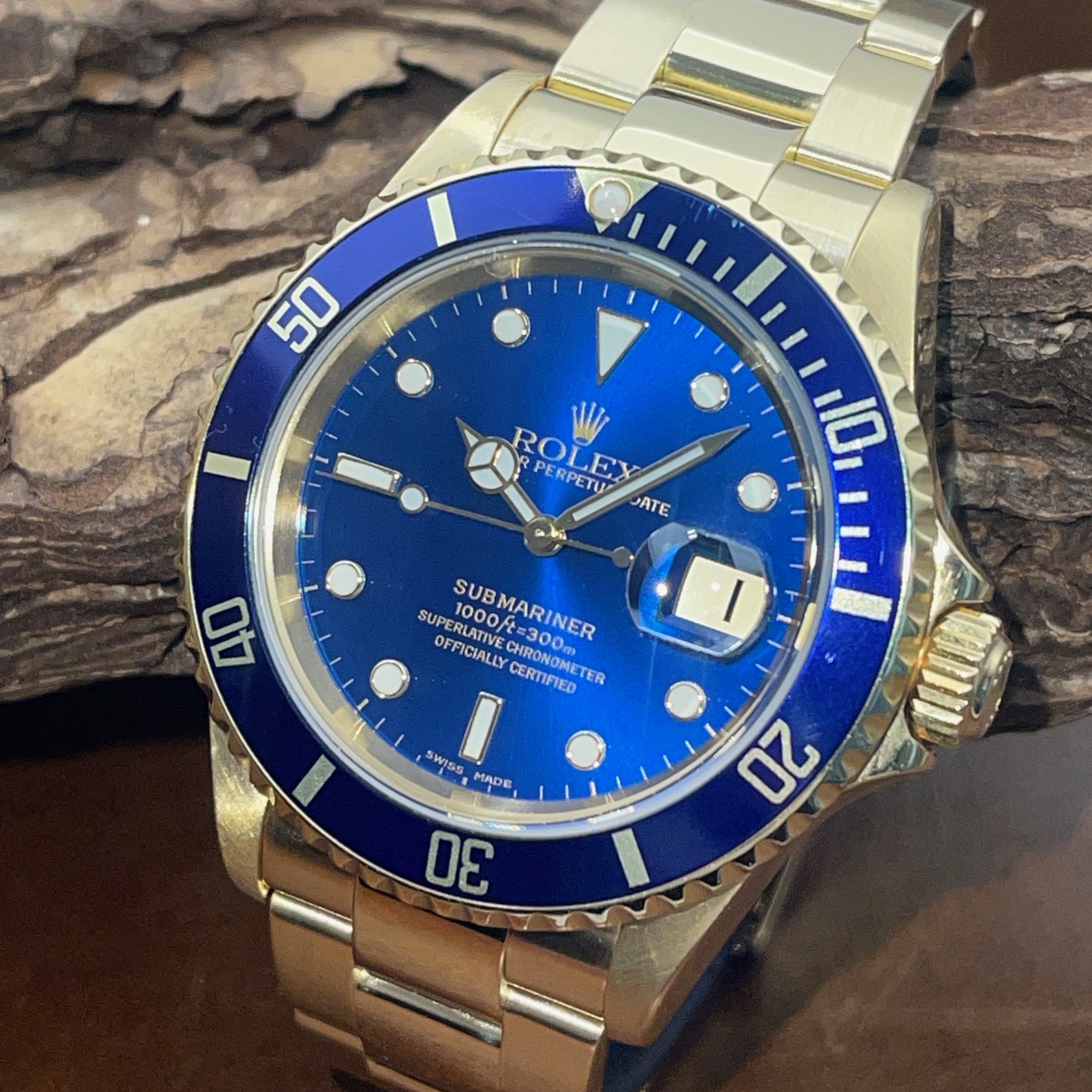 Rolex - Submariner Date - 750 Gelbgold - FULLSET 2004 - Ref. 16618