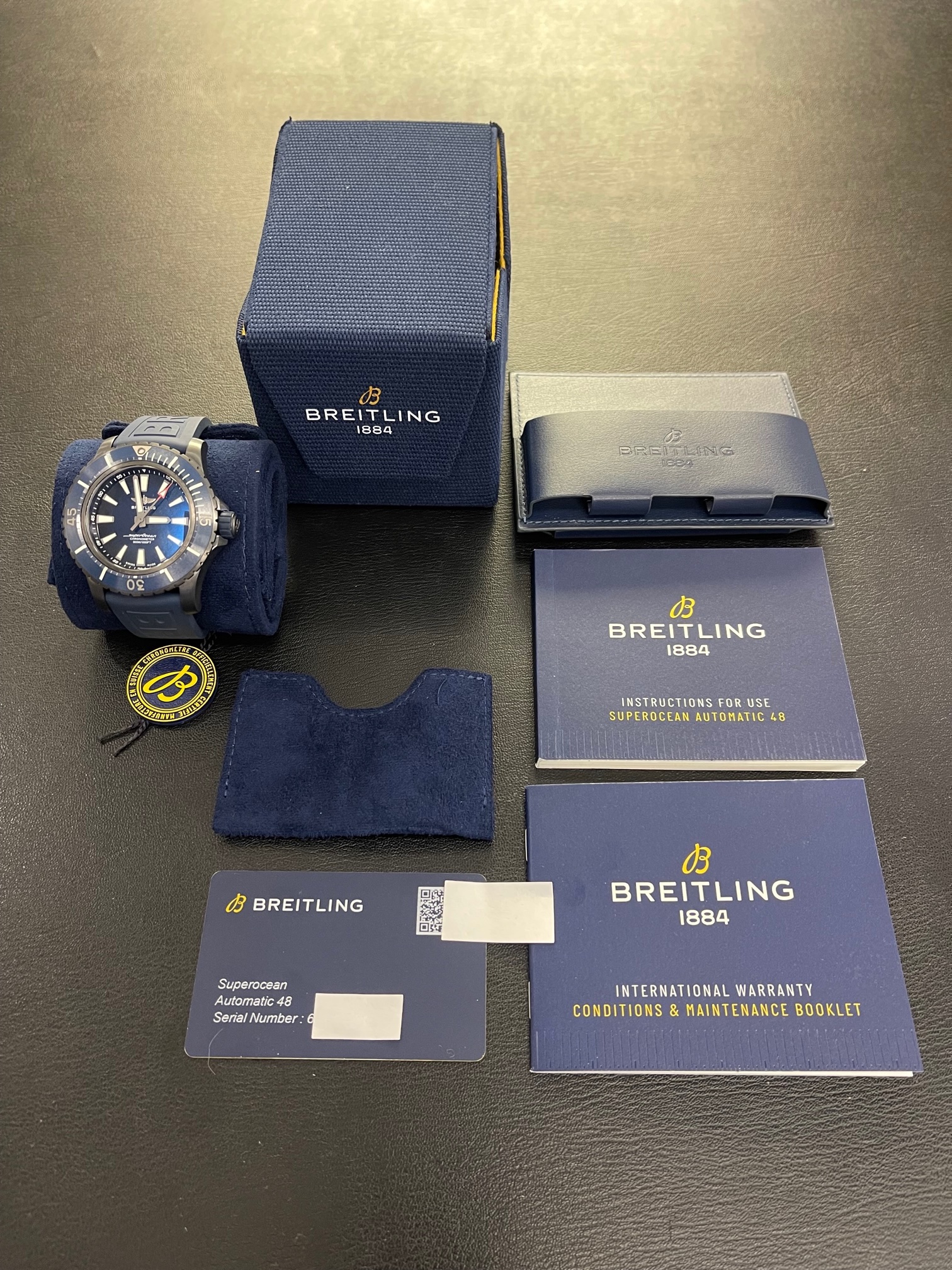 Breitling Superocean 48 - FULL SET von 2022 - Ref. V17369161C151