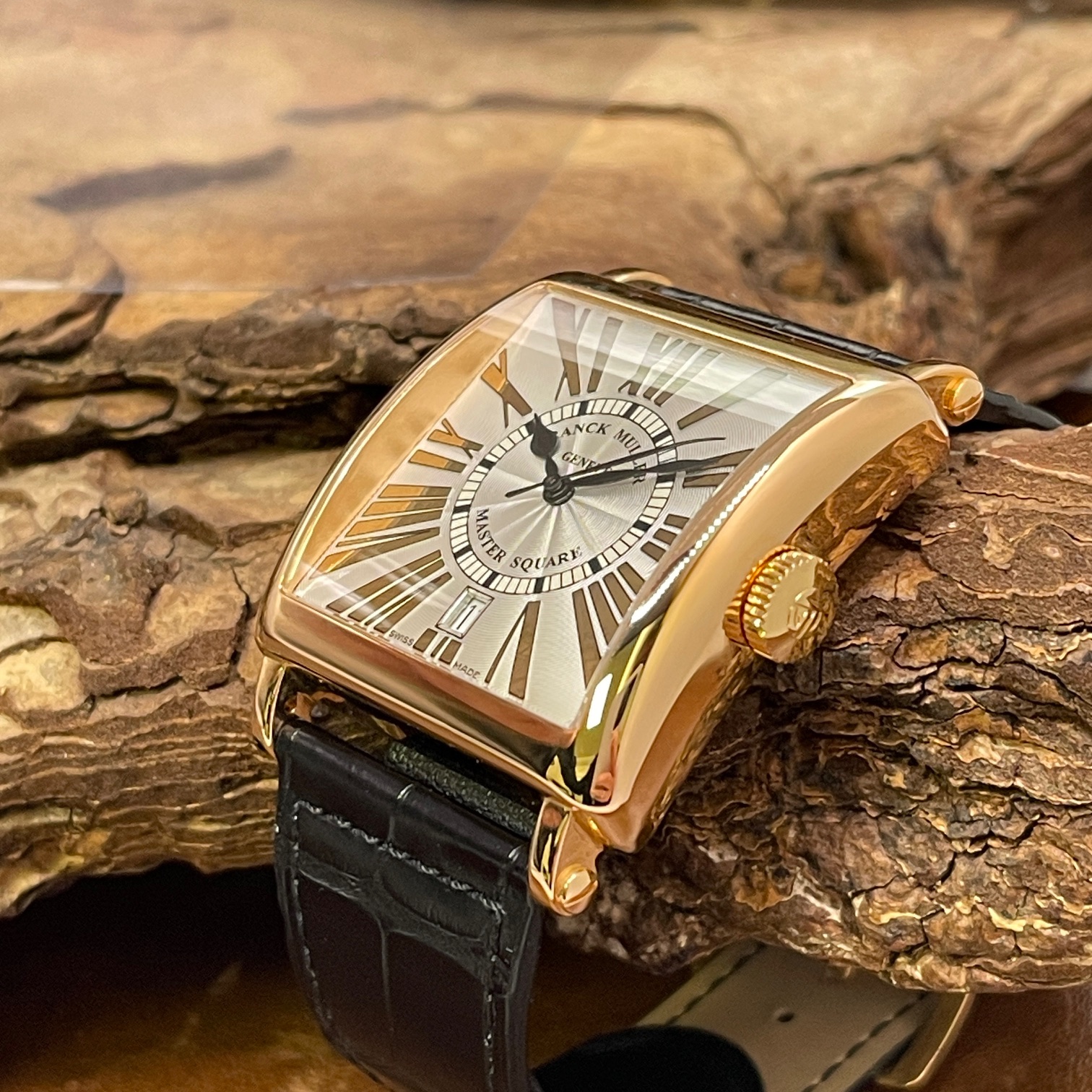 Franck Muller - Master Square Roségold - UNGETRAGEN 100g- FULLSET 2007 - Ref. 6000 H SC DT - silberes Zifferblatt - Seitenansicht der Uhr mit Krone