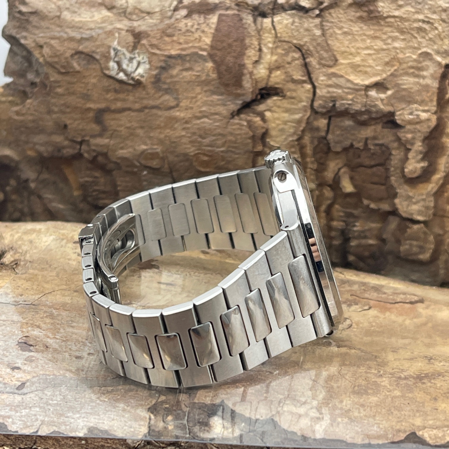 Patek Philippe - Nautilus - Ref. 5711/1A-001 - FULLSET 2011 - UNPOLIERT