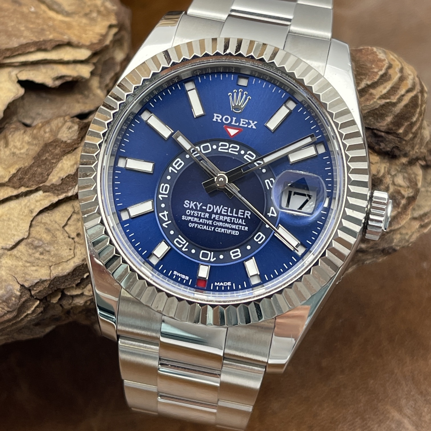 Rolex - Oyster Perpetual Date Sky-Dweller - Aftermarket - Box & Papiere - Ref. 326934