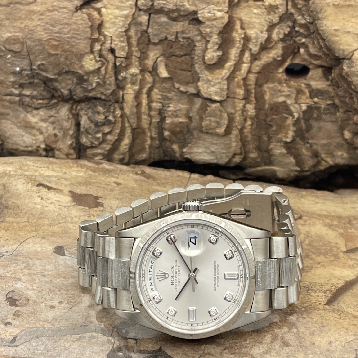 Rolex Oyster Perpetual Day-Date 36 Ref. 18079 Weisgold silbernes Zifferblatt