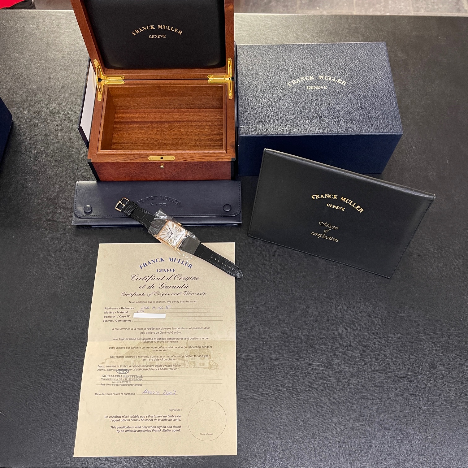Franck Muller  Herstellerbox mit Feanck Muller papieren und Garantiekarte einer gebrauchten Luxusuhr