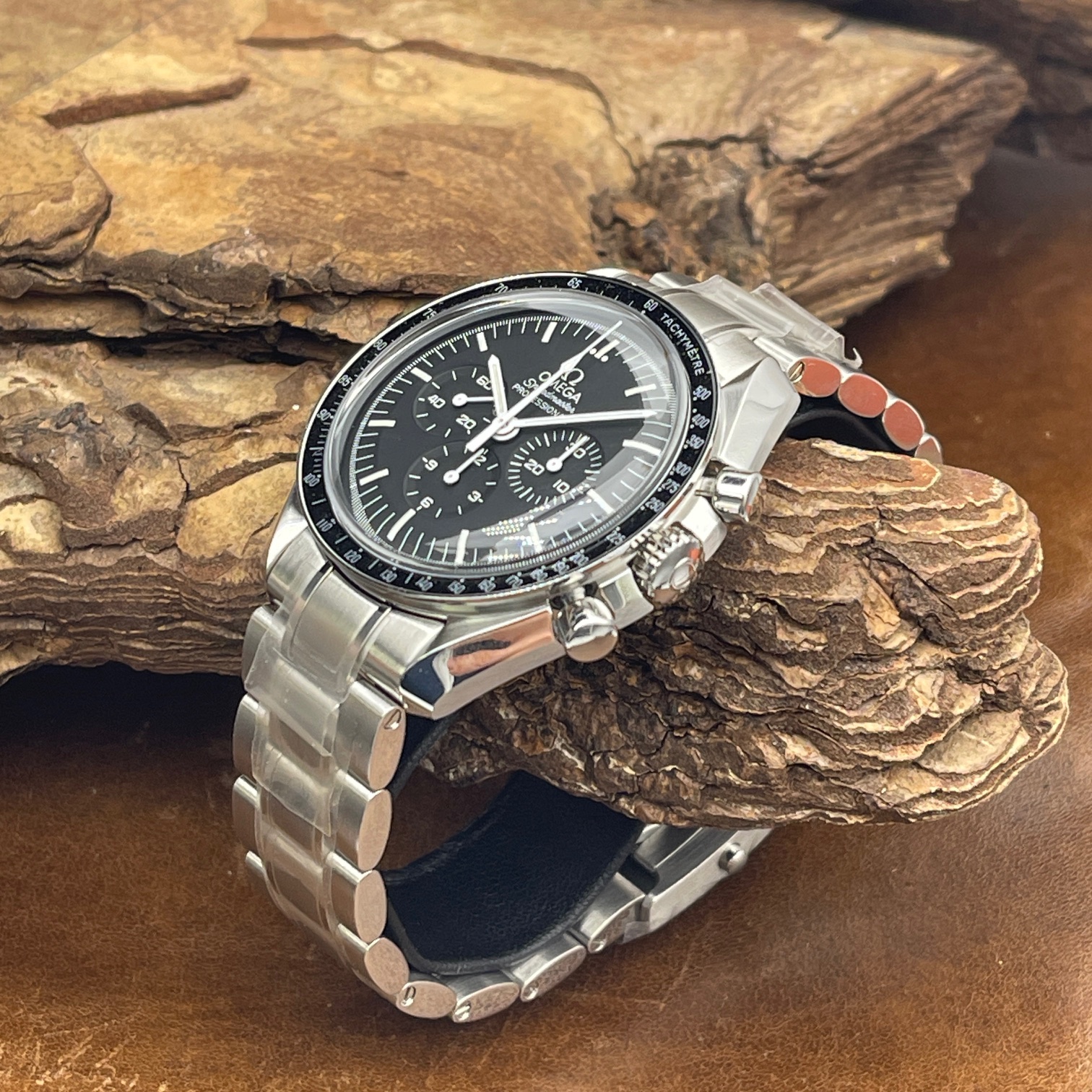 Omega - Speedmaster Professional Moonwatch - Box & Papiere 11/2018 - verklebt - Ref. 31130423001005