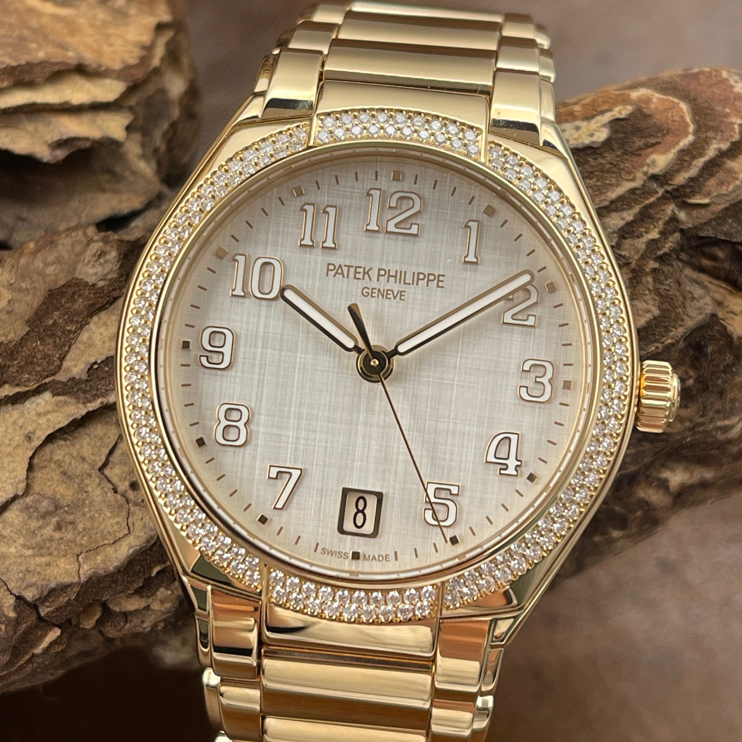 Patek Philippe - Twenty~4 - B/P 06/2022 - Ref. 7300/1200R-010 - Roségold