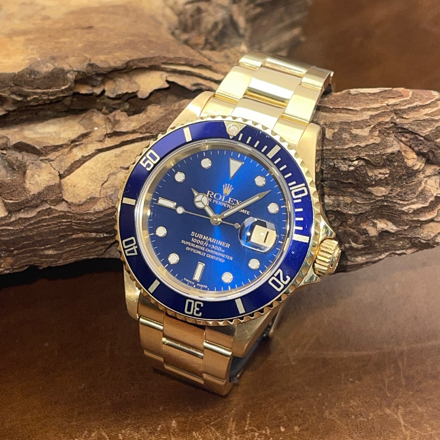 Rolex - Submariner Date - 750 Gelbgold - FULLSET 2004 - Ref. 16618