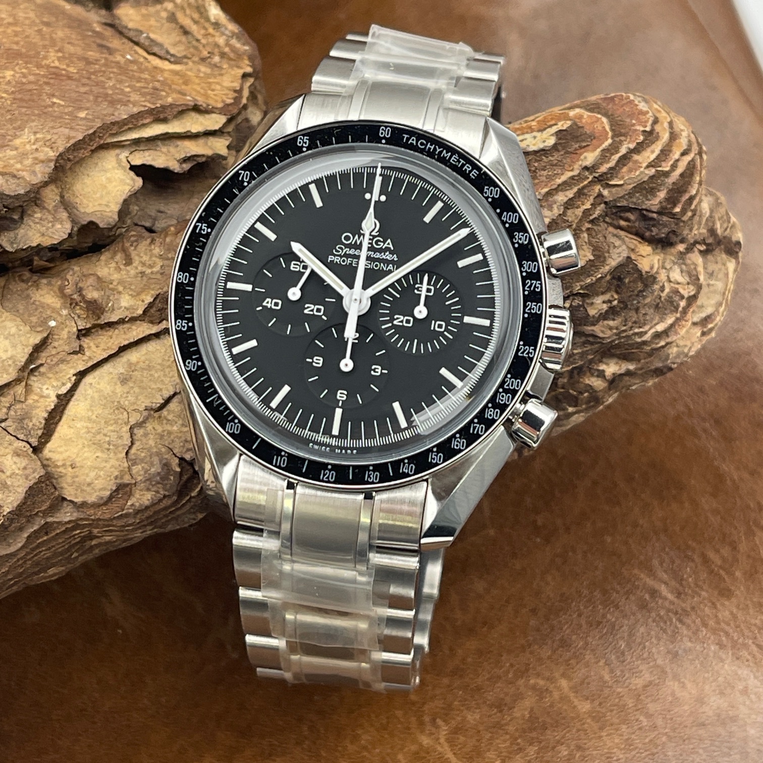 Omega - Speedmaster Professional Moonwatch - Box & Papiere 11/2018 - verklebt - Ref. 31130423001005