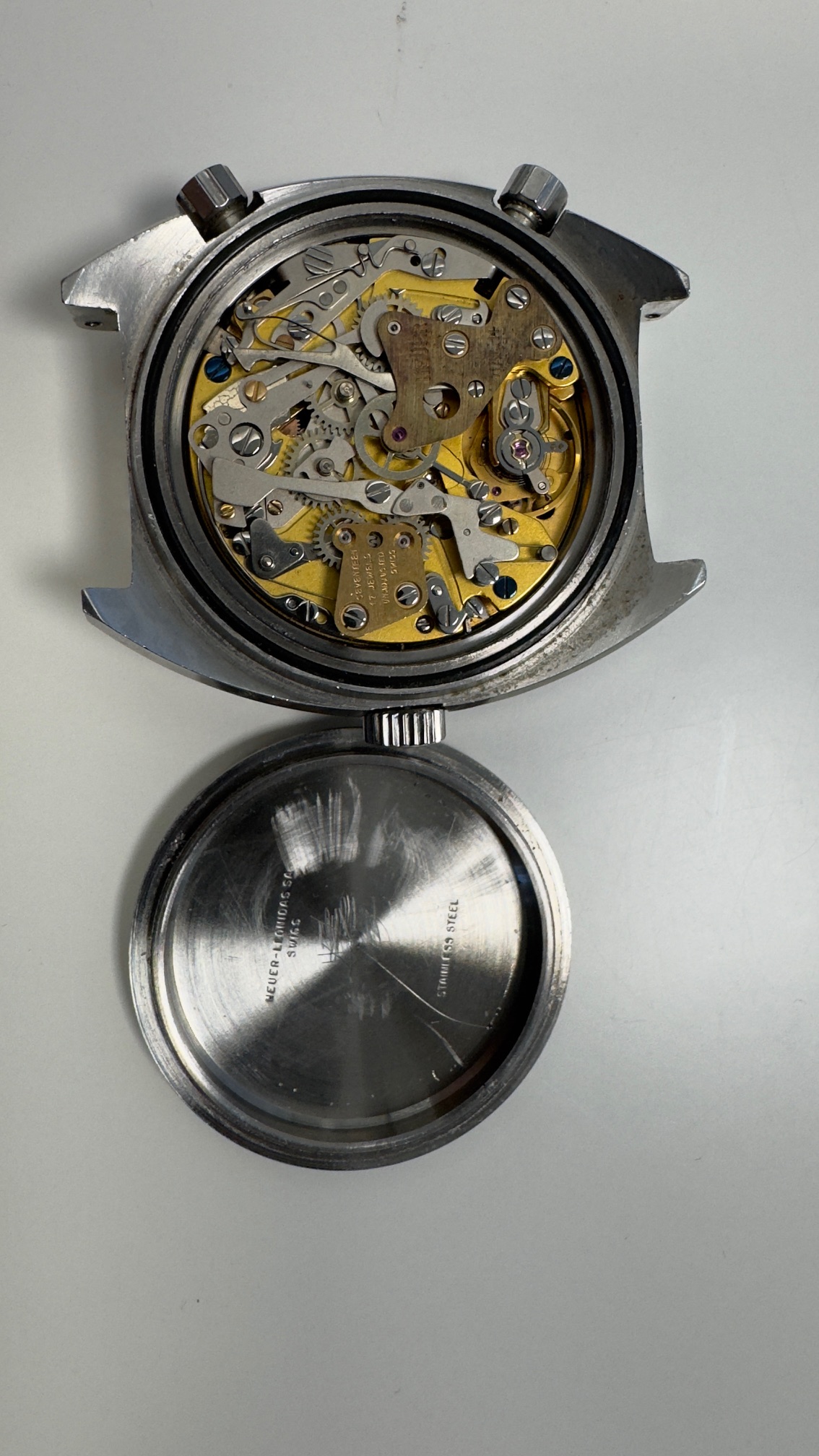 Heuer - Autavia GMT - Kal. 14 - Vintage - Ref. 11630 , unpoliert mit schwarzem Zifferblatt - Automatik Verk