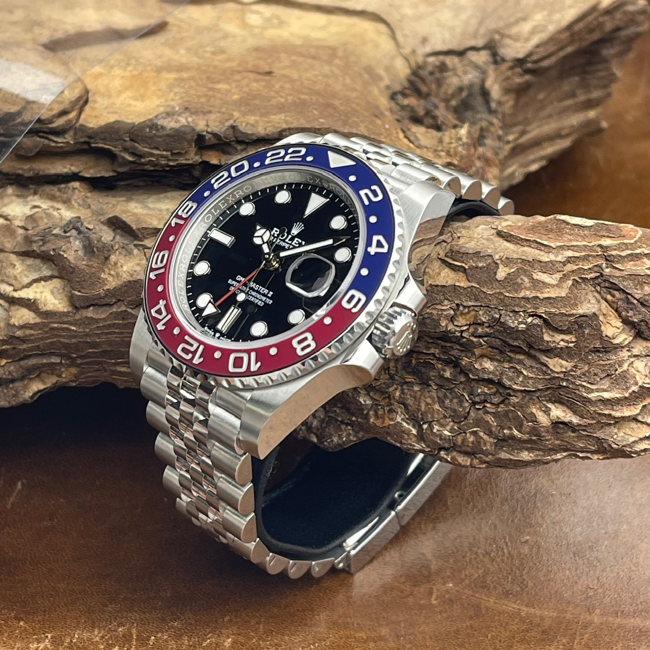 Rolex - GMT-Master II - Box/Papiere 05/2024 - UNGETRAGEN - Ref. 126710BLRO