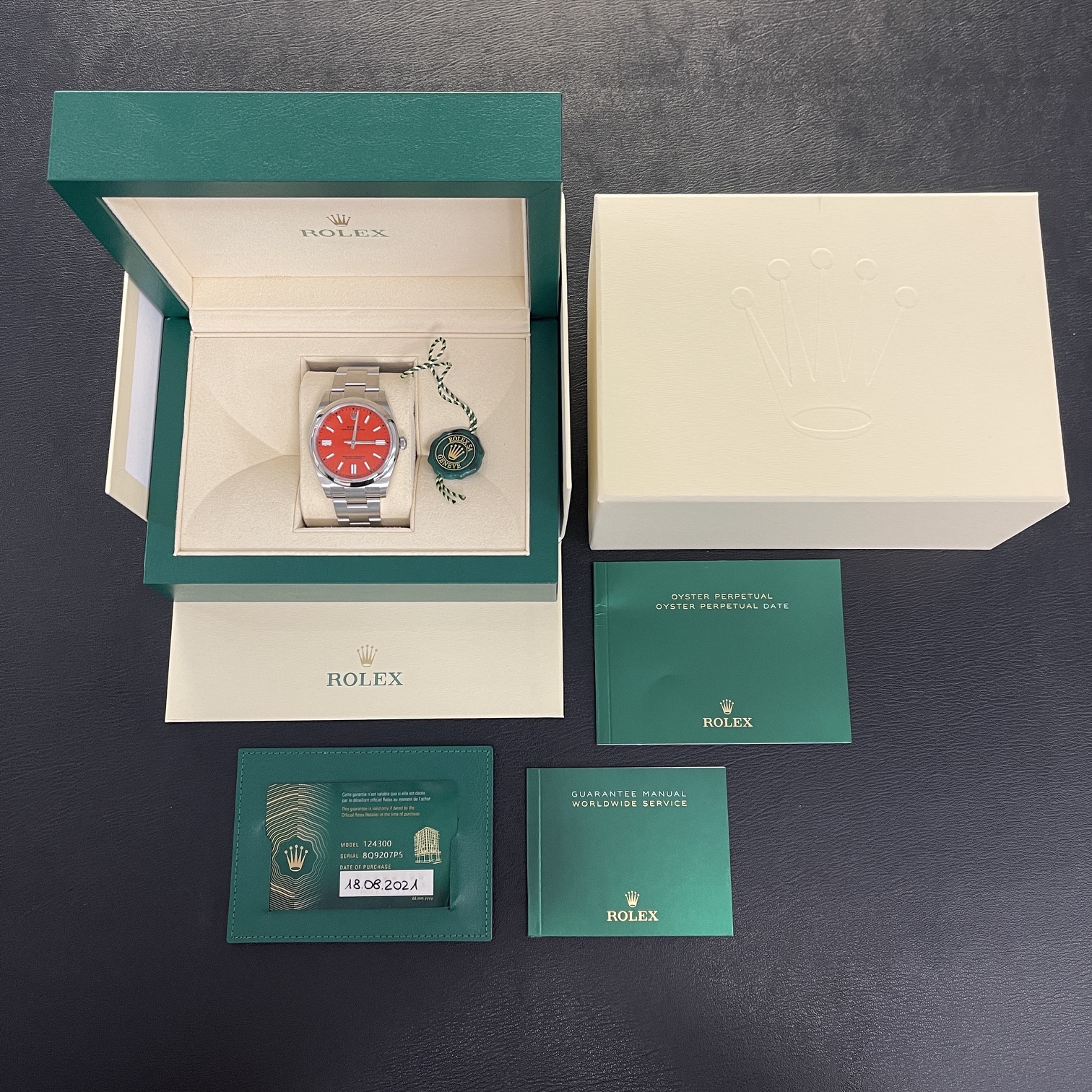 Rolex - Oyster Perpetual 41 - coral red - box & Papers - ref. 124300