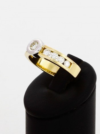 Ring 14 k yellow gold/white gold with brilliants with totally 0,75 ct.