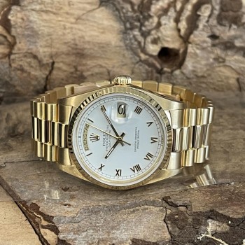 Rolex Oyster Perpetual Day-Date 36mm - 750 Gelbgold - Ref. 18038