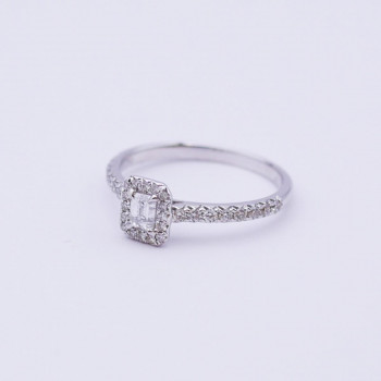 Ring 18kt mit ca. 0,55 ct Brillanten