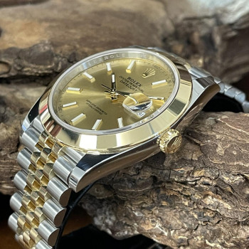 Rolex Datejust 41mm - FULL SET 2022 - Ref. 126303