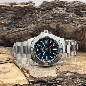 Breitling - Avenger GMT 43mm - Full-Set 2023 - Ref. A32397