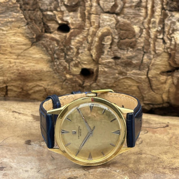 Universal Geneve - Vintage Dresswatch - 750er yellow gold - 106548-1