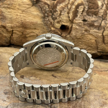 Rolex - Day-Date 36 Dia - 750er white gold - Dia-Bezel (AFTERMARKET) - FULLSET 2010 - Ref. 118339
