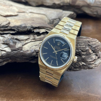Rolex - Day-Date Oysterquarz 18Kt - FULLSET 1978 LC100 - Ref. 19018