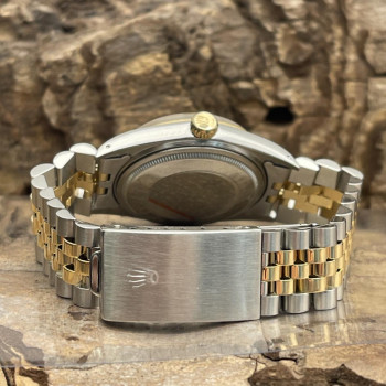 Rolex - Datejust 36 Honey Dia Dial - Ref. 16013 - papers 1985