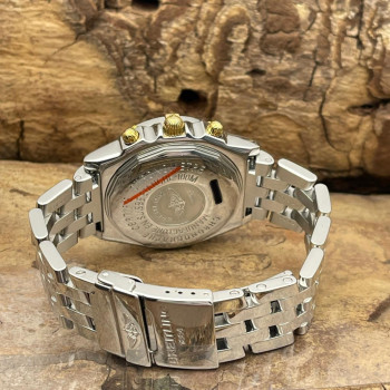 Breitling - Chronomat 39 - Ref. B13352