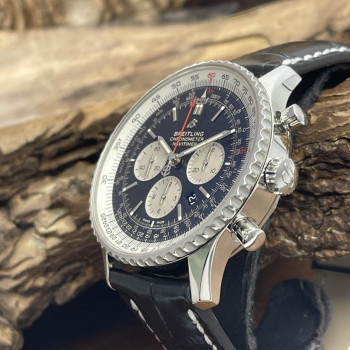 Breitling - Navitimer B01 Chronograph 46 - Full Set 2021