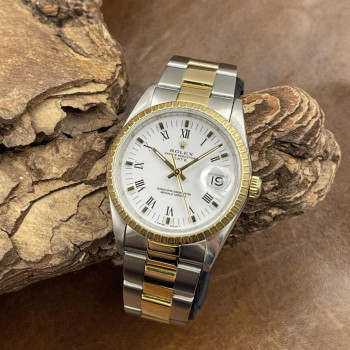Rolex - Oyster Perpetual Date 34 - Ref. 15223