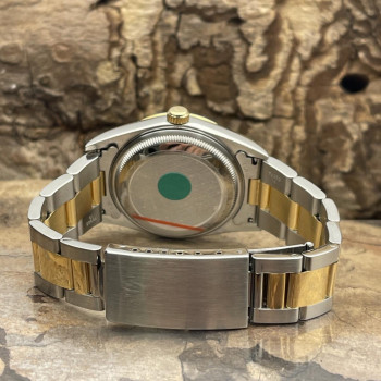 Rolex - Oyster Perpetual Date 34 - Ref. 15223
