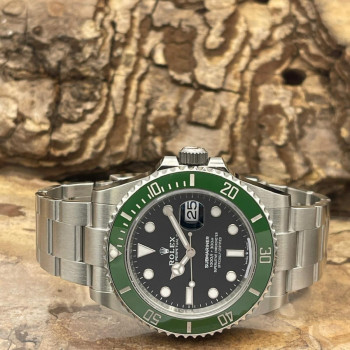 Rolex - Submariner Date "STARBUCKS" - FULLSET 2022 - Ref. 126610LV