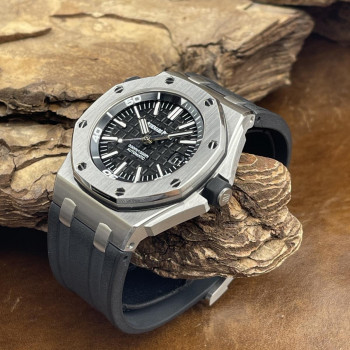 Audemars Piguet - Offshore Diver - FULLSET 2015 - Ref. 15703ST.OO.A002CA.01