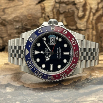 Rolex - GMT-Master II "Pepsi" - UNGETRAGEN - VERKLEBT - FULLSET 2023 - Ref. 126710BLRO