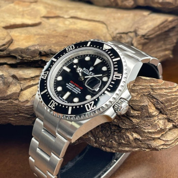 Rolex - Sea-Dweller Red - FULLSET 2017 LC100 - Ref. 126600