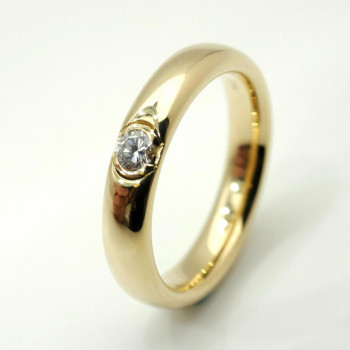 Ring 18kt Gelbgold  mit ca. 0,15ct Brillant