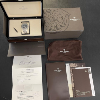 Patek Philippe - Nautilus Chronograph - FULLSET 2009 German - Ref. 5980/1A-001