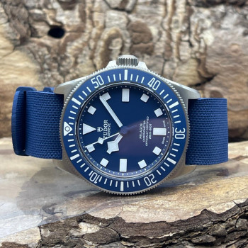 Tudor - Pelagos FXD blau - FULLSET 2022 deutsch - Ref. 25707B