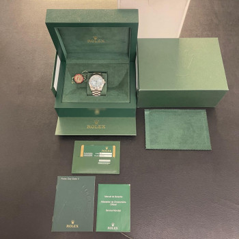 Rolex - Oyster Perpetual Day-Date 41 - FULLSET 2013 - Ref. 218239