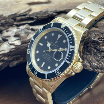 Rolex - Submariner Date - 18Kt Gelbgold - Ref. 16618