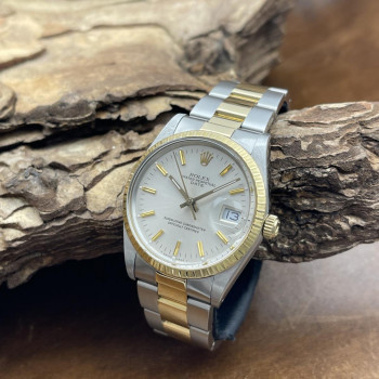 Rolex - Oyster Perpetual Date - Rolex papers - Ref. 15053