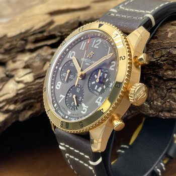 Breitling - Classic Avi Chrono 42 P-51 Mustang Roségold - NEW GOODS - FULLSET 2026 - Ref. R233801A1B1X1