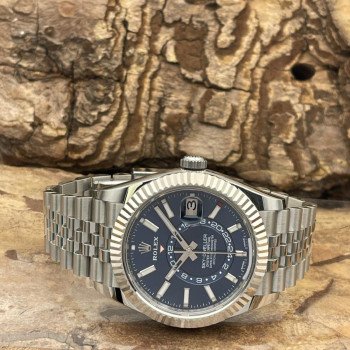 Rolex - Sky-Dweller - Full Set 2023 Unworn Ref. 326934