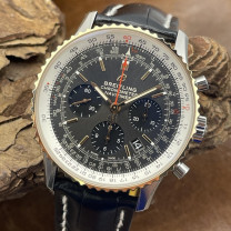 Breitling - Navitimer B01 Chrono 43 - SEALED - FULLSET 2023 - REF. UB0121