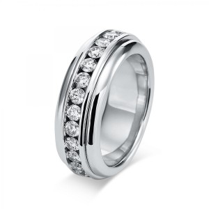 Ring 18 ct white gold with 27 brilliants ca. 2,04 ct, size 56