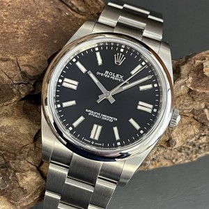 Rolex Oyster Perpetual 41mm - FULL SET 2020 - Ref. 124300