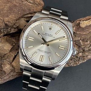 Rolex Oyster Perpetual 41mm FULL SET 2022 Ref. 124300