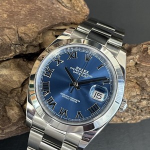 Rolex Oyster Perpetual Datejust 41 Blue Roman Dial - Ref. 126300