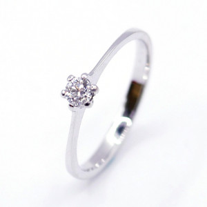 Ring 14 kt WG mit ca. 0,15 ct Brillantbesatz