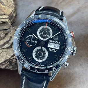 Tag Heuer Carrera Cal. 16 Chronograph Box und Papieren ,  Ref. CV2A10.FC6235