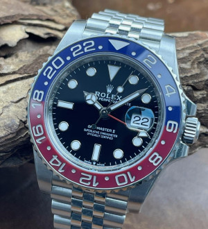 Rolex - GMT-Master II "Pepsi" - UNGETRAGEN - VERKLEBT - FULLSET 2023 - Ref. 126710BLRO