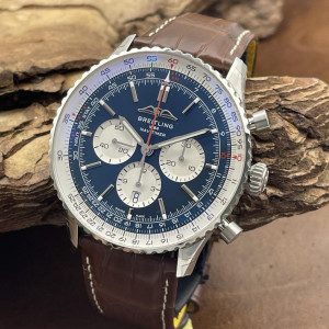 Breitling - Navitimer B01 Chronograph 46 - Full Set 2026 - Neuware